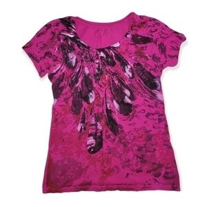NWOT 𝅺Pink Feather Graphic Design Relativity Top